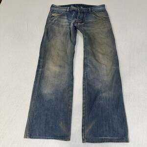 Diesel Jeans Mens 32x30 Blue Regular Bootcut Medium Wash Button Fly Denim Stains